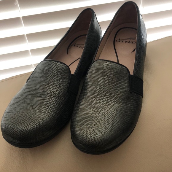 Dansko Metallic Lizard Addy Flat - Picture 3 of 7